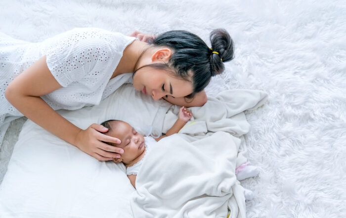 Woman and baby choose GIVF Fertility in Virginia for treatment